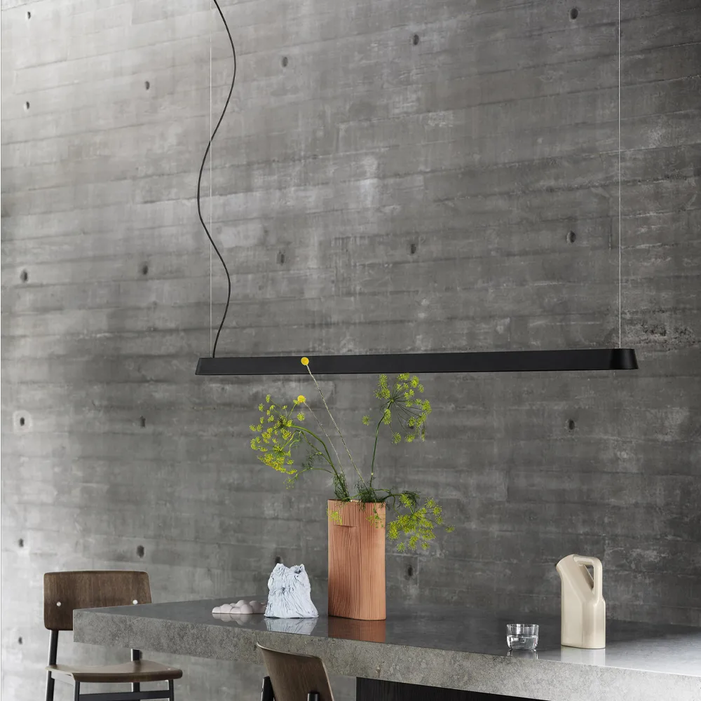 Linear pendant lamp from Muuto - NordicNest.com